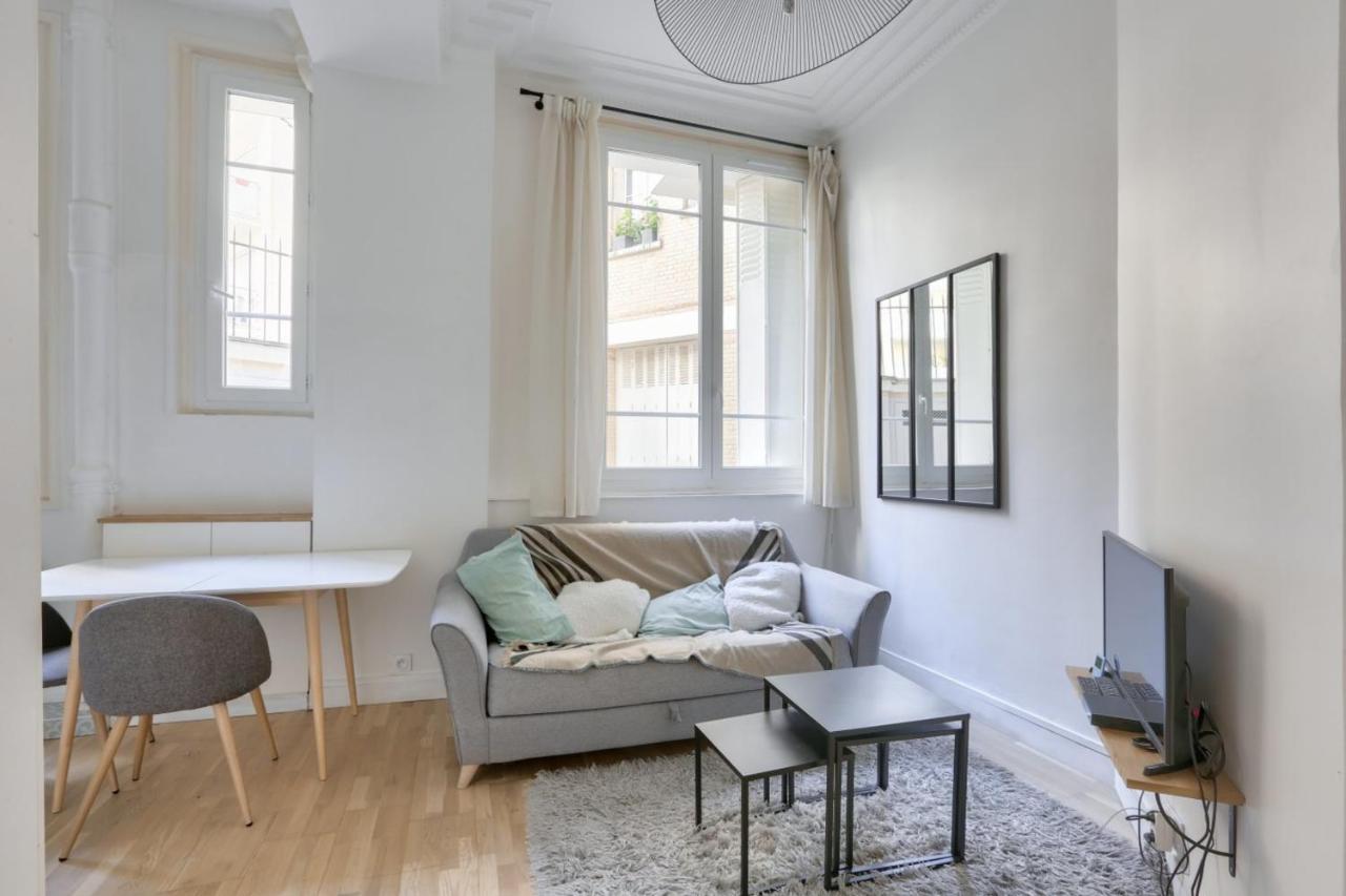 Charming studio - Paris 18th district Apartment Luaran gambar